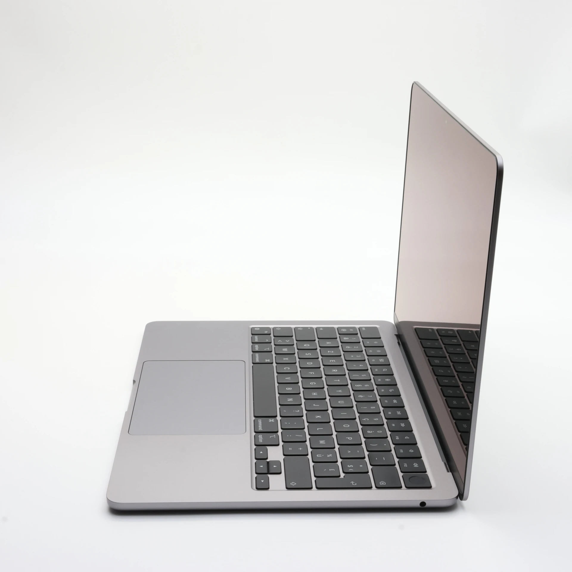 Apple MacBook Air M3 2024 13" 256 GB 8 GB RAM Space Gray 99% EU Bill 