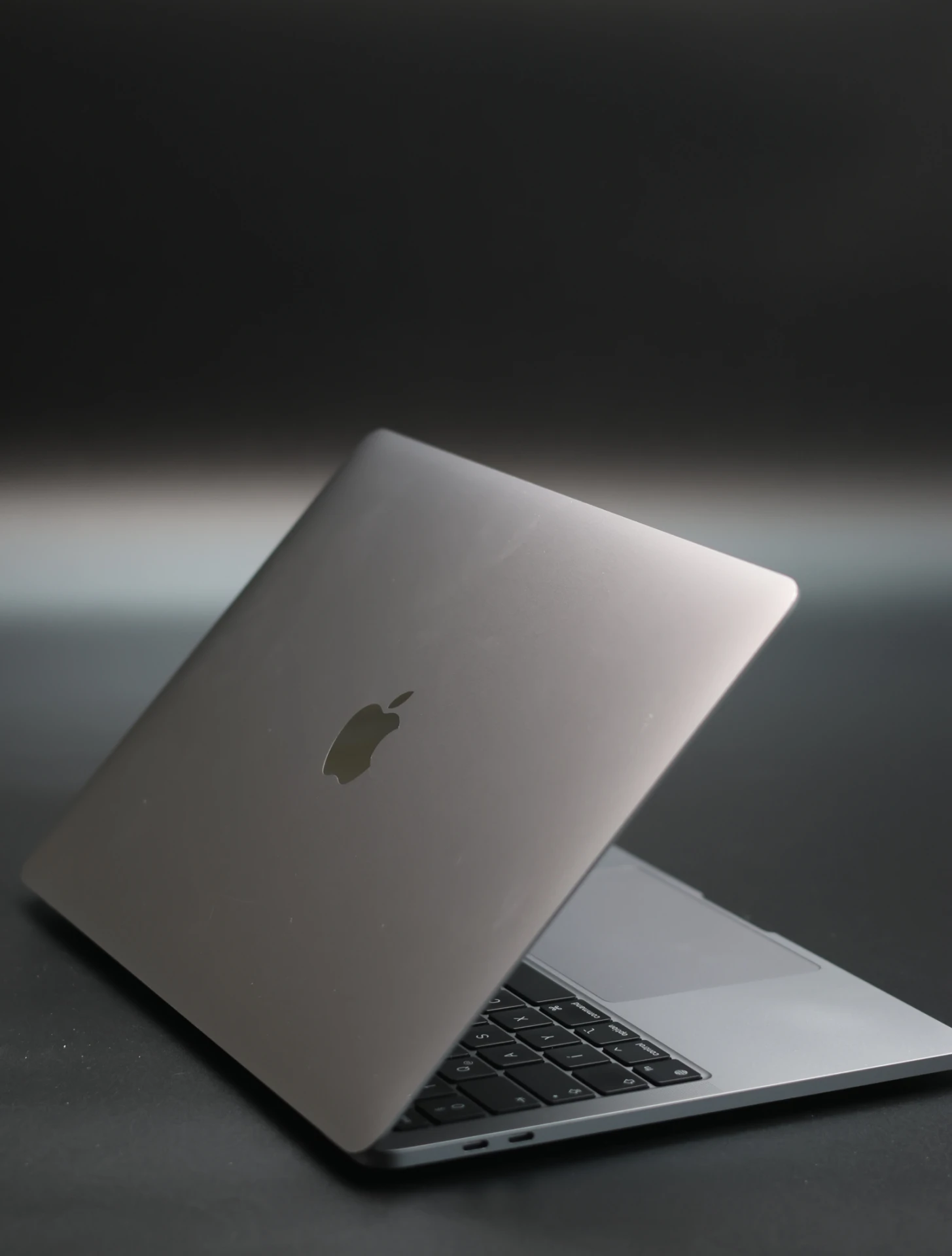 Apple MacBook Pro 13″ 2020 256 GB Space Gray M1 