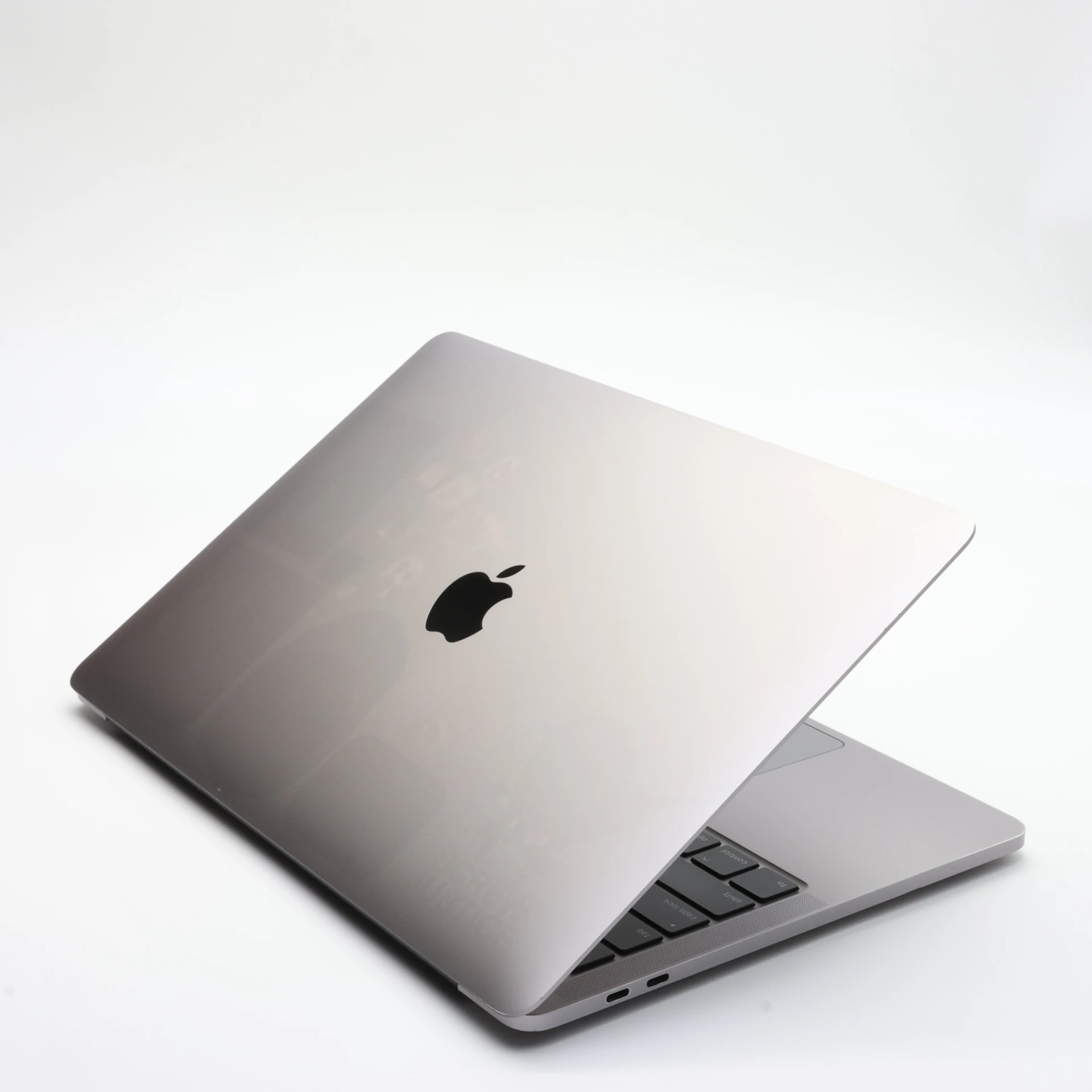 Apple MacBook Pro 13″ Touch Bar 2020 i5 256 GB SSD 8 GB RAM Space Gray USA Bill 