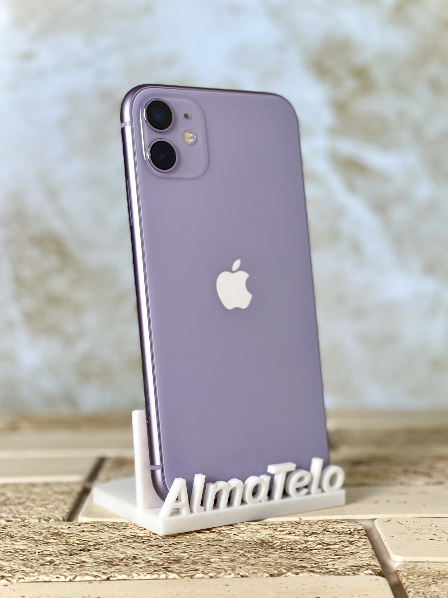 Apple iPhone 11 Purple 128 GB - 91% akku