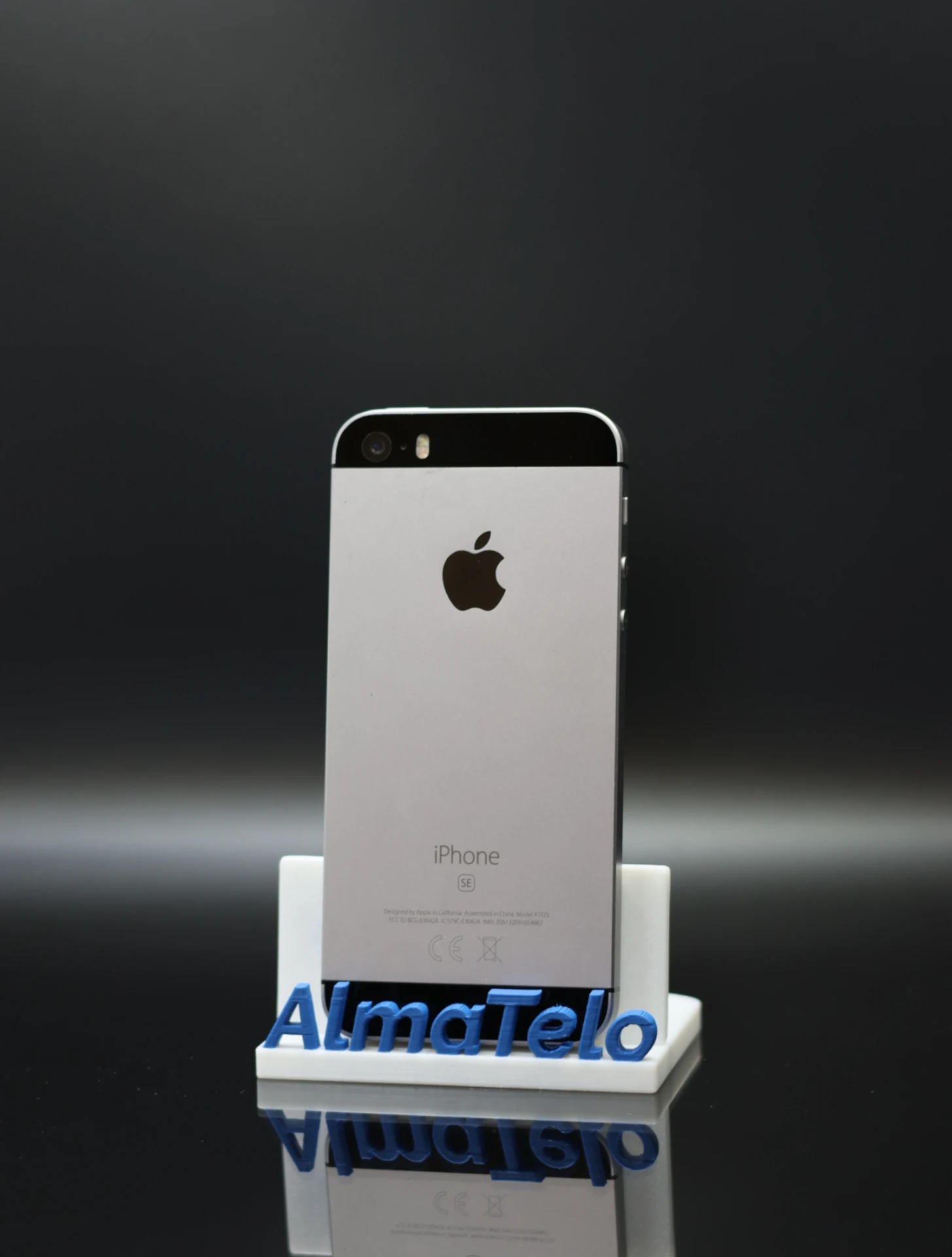 Apple iPhone SE (2016) 32 GB Space Gray 98%