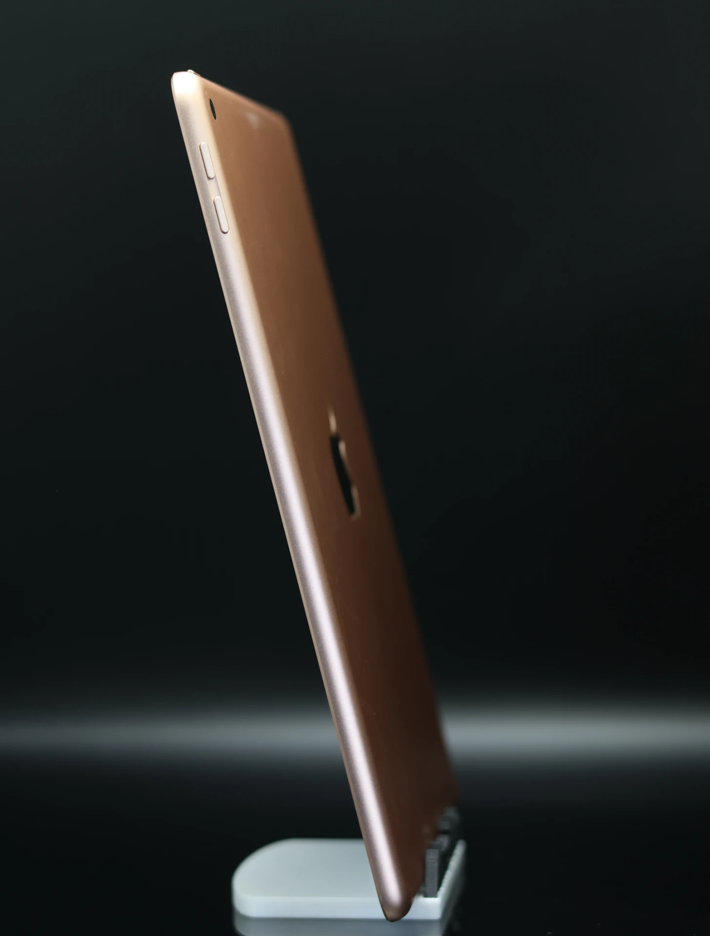  iPad (6.generáció) 9,7" Wifi A1893 32 GB Gold 