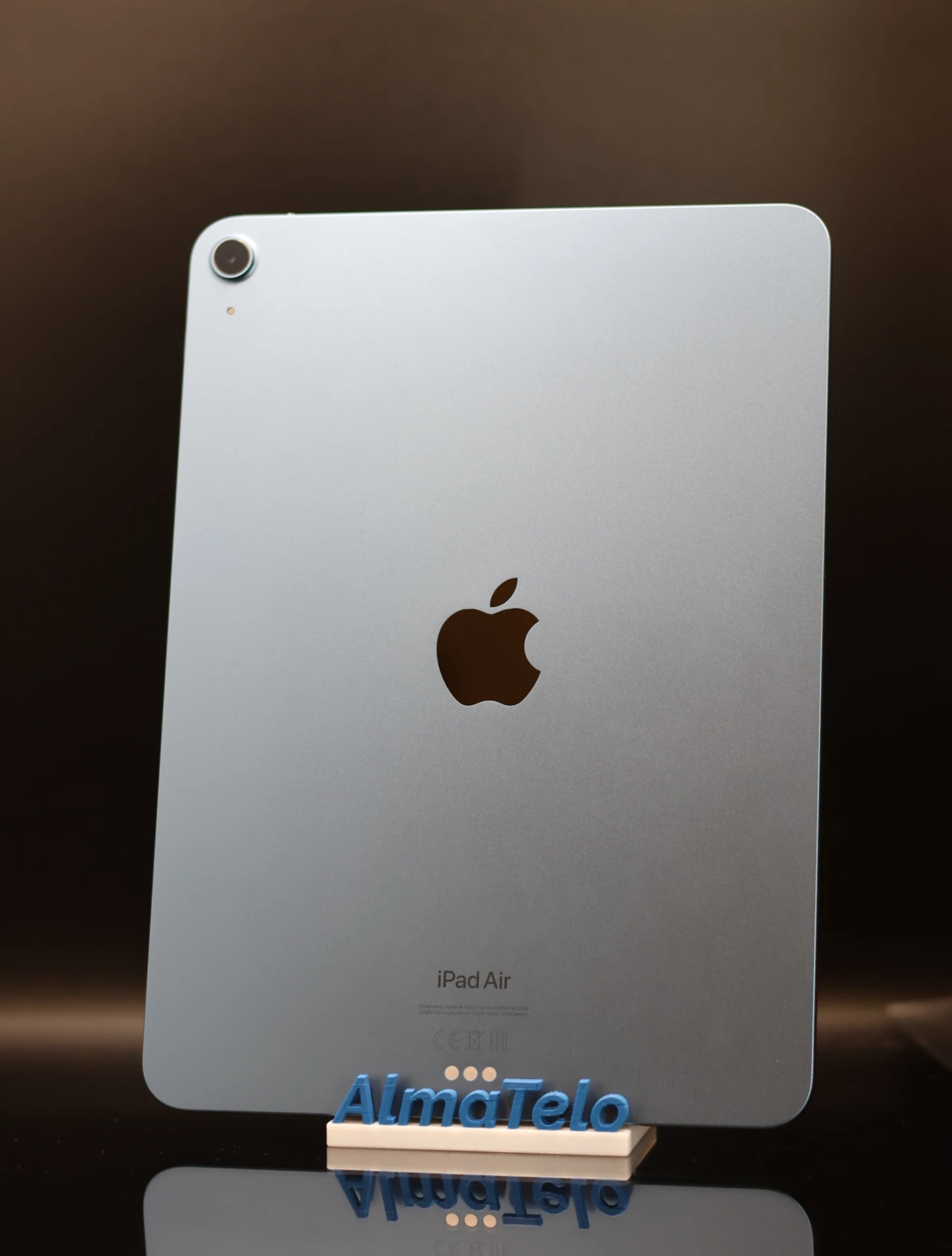 Apple iPad Air 5 10,9" Wifi A2588 64 GB Blue 