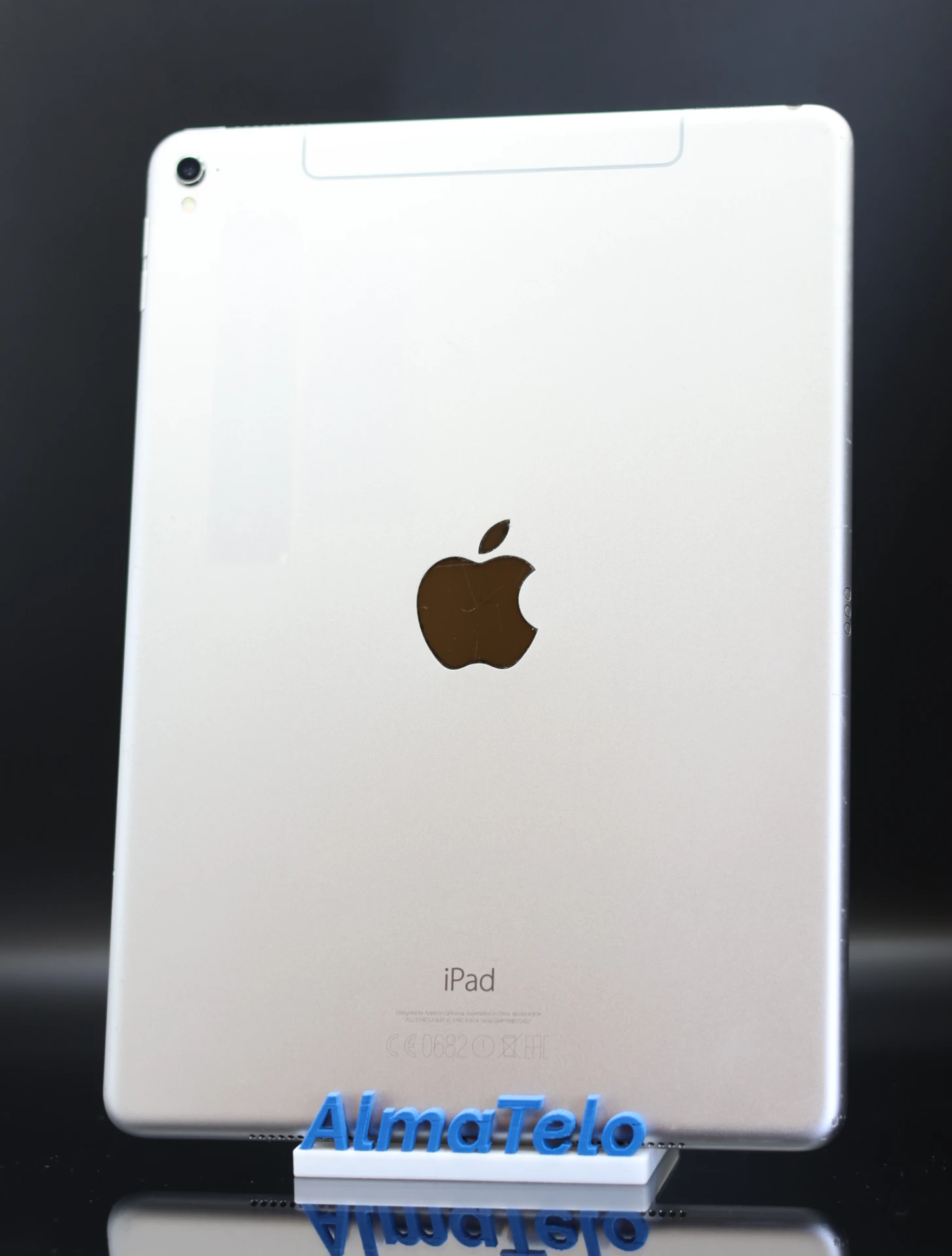 Apple iPad Pro (1.generáció) 9,7" Wifi +Cellular A1674 256 GB Space Gray 