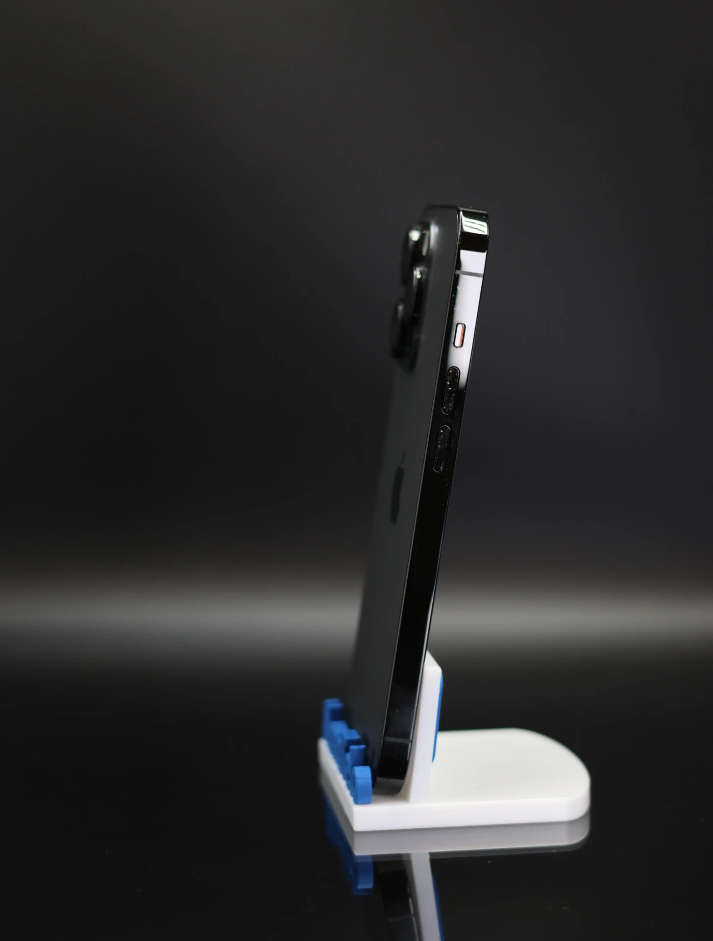 Apple iPhone 14 Pro eSIM 256 GB Space Black 100%