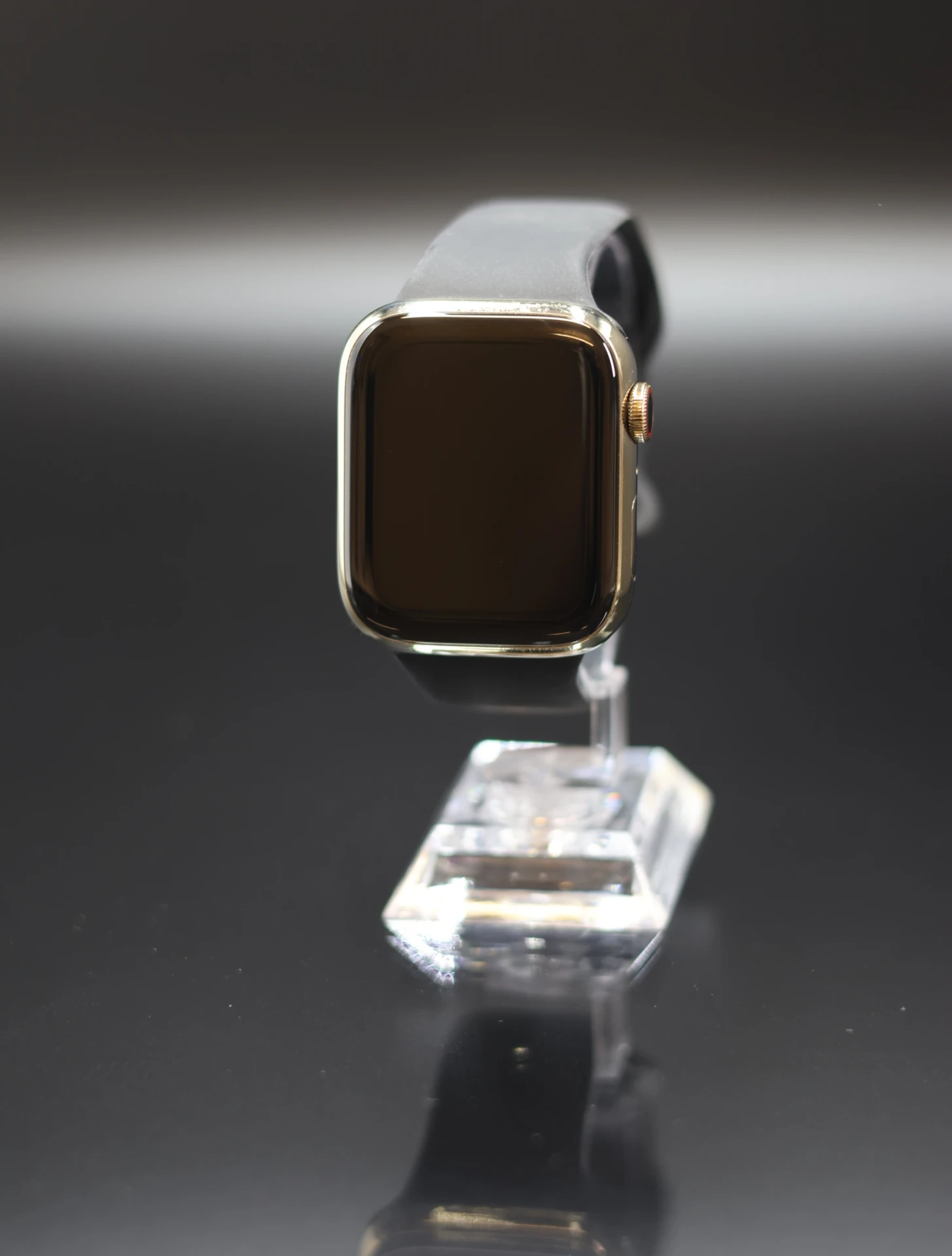 Apple Watch Series 7 45mm Gold ST 80% Wifi+Cell