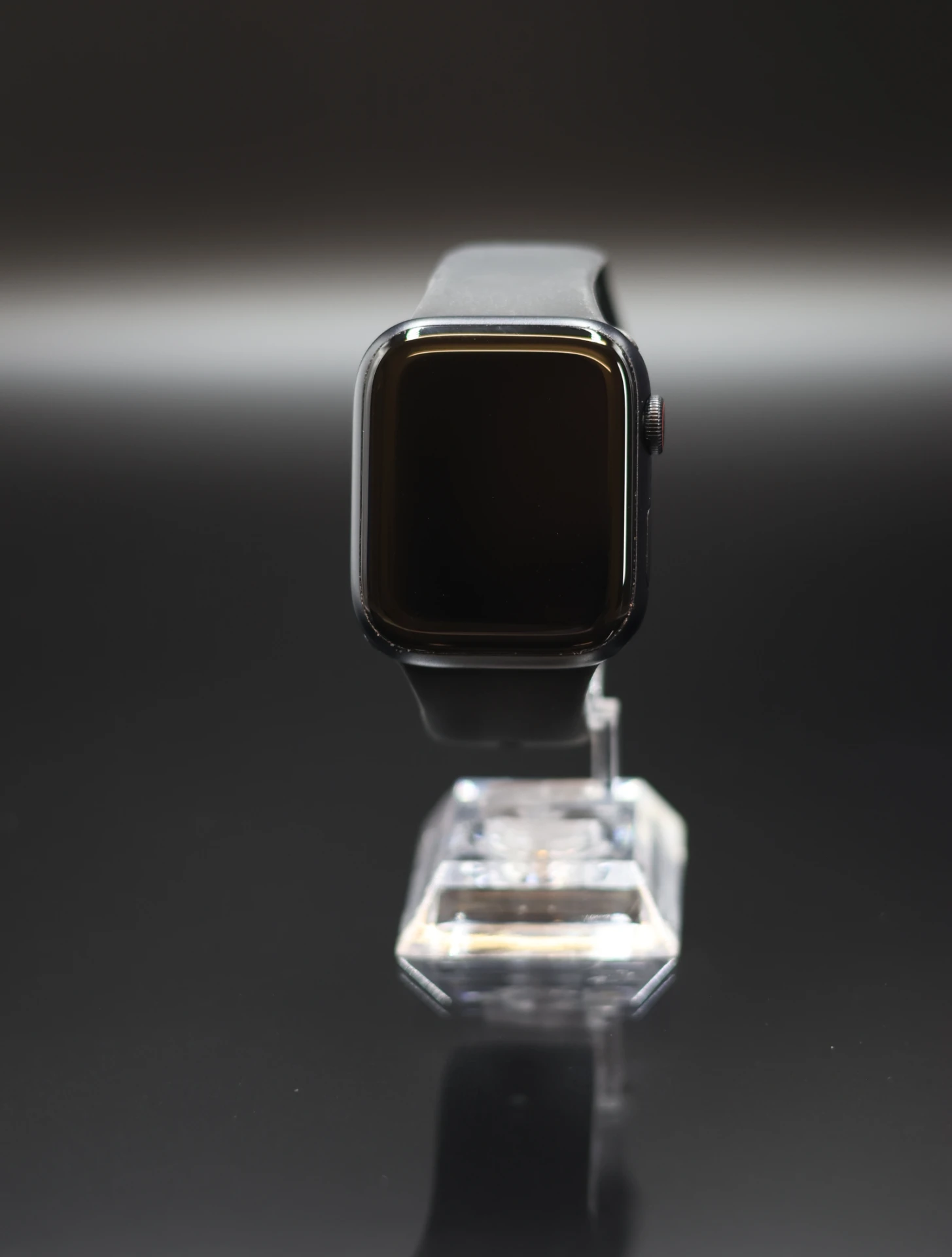 Apple Watch Series 7 45mm Midnight 82% Wifi+Cell